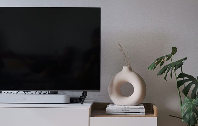 CineView 75" Ultra-Thin LED TV - Ảnh 2